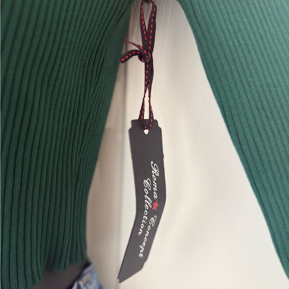 Green Ribbed Button-Up Sweater - Picture 3 of 6